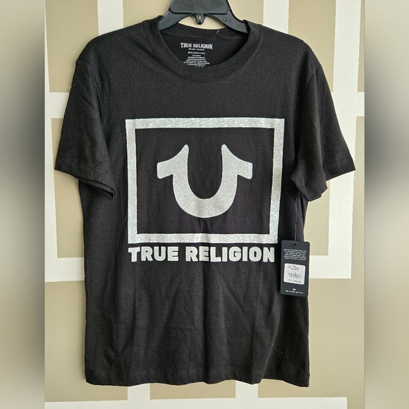 True Religion Graphic Logo Tee. (S) - Picture 1 of 4